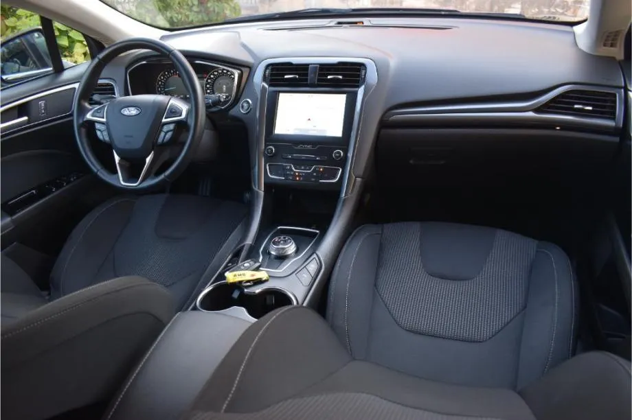 ford mondeo 2.0 tdci automatik,titanium -android&apple,dab -facelift - slika 12