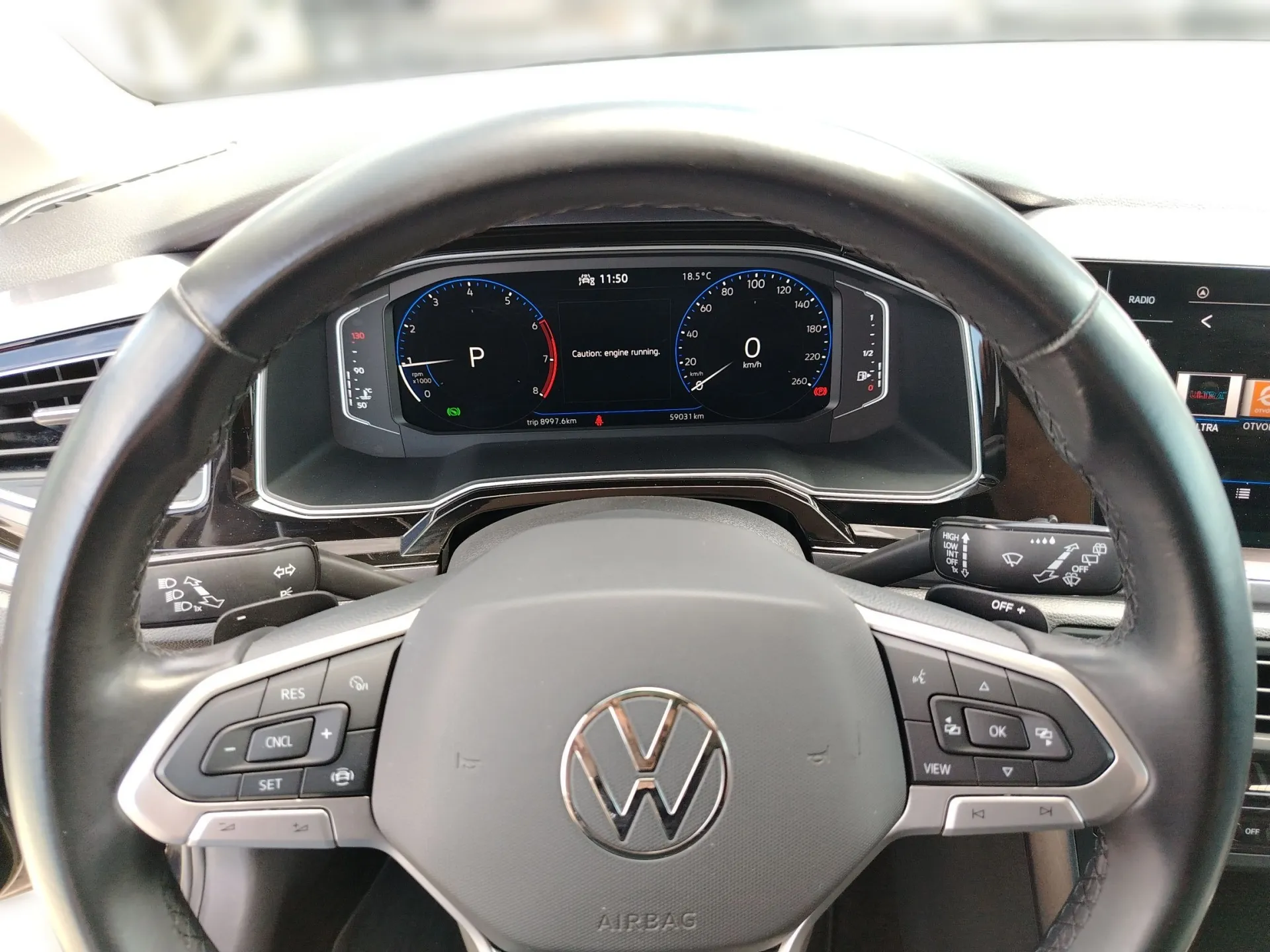 vw taigo style 1.0 tsi dsg - slika 8