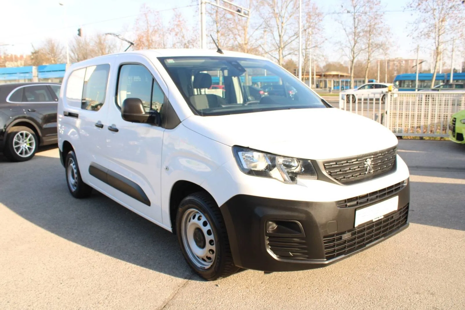 peugeot partner 1.5 hdi n1 - 5 sjedala, 2021 god. - slika 3