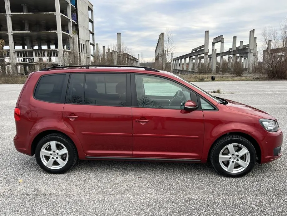vw touran 2,0 tdi automatik - slika 2
