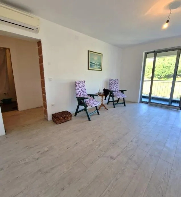 poreč okolica-stan na prodaji 30m od plaže (prodaja) - slika 3
