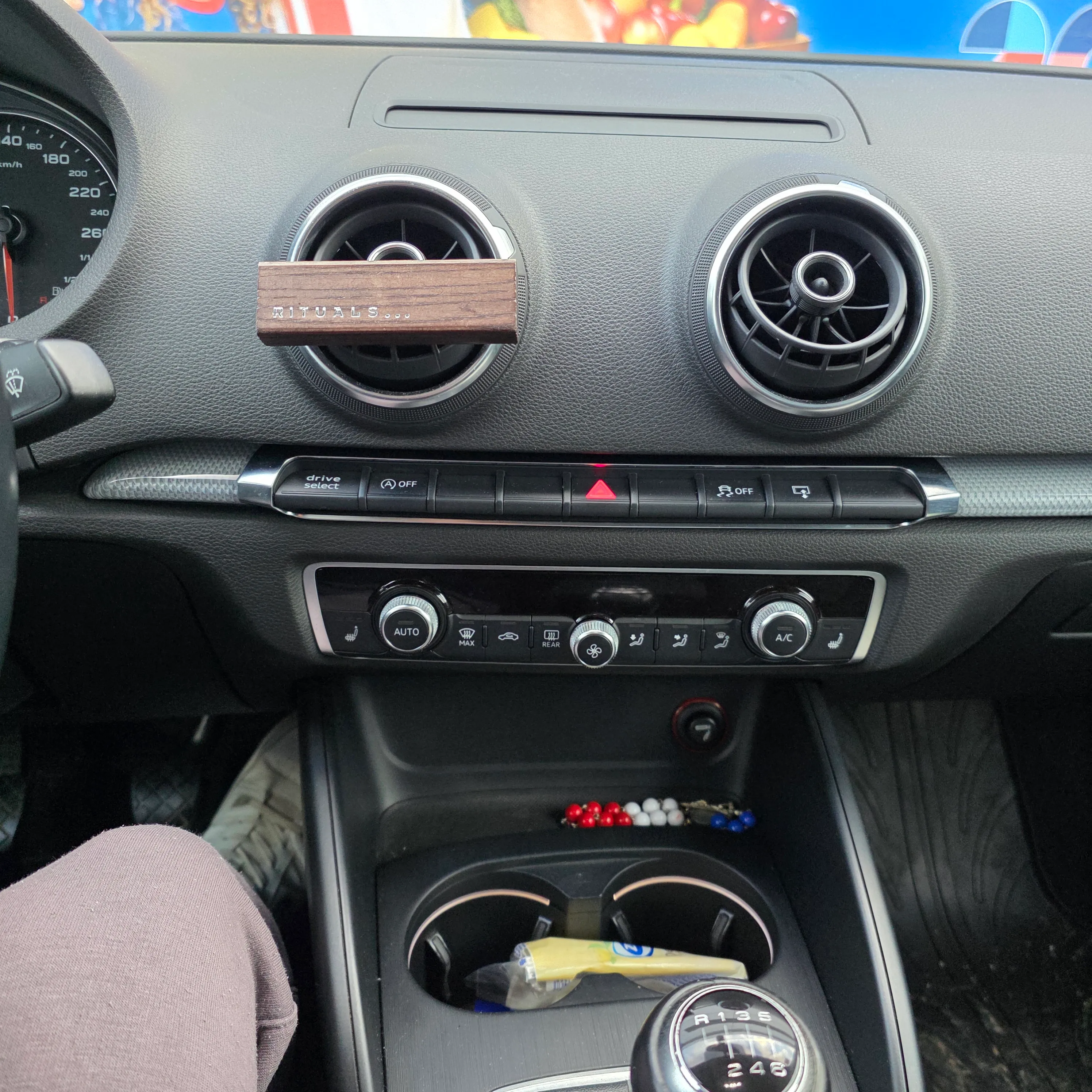 audi a3 2,0 tdi limuzina - slika 10
