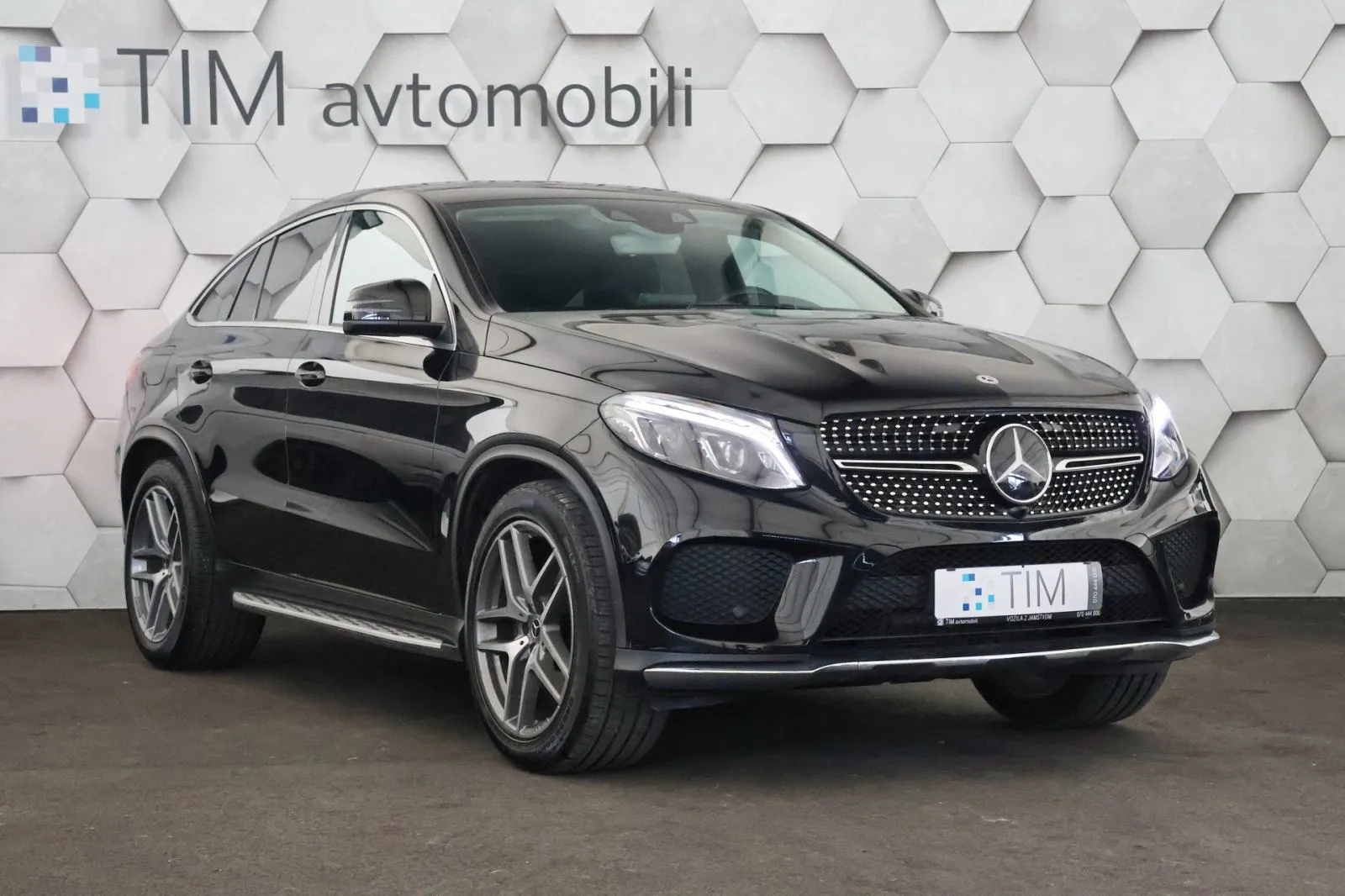 mercedes-benz gle coupe 350d 4matic 9g-tronic amg line multibeam radar - slika 2