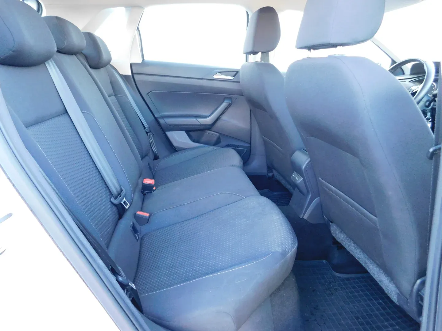 08034 volkswagen polo 1.0 tsi comfortline - slika 13