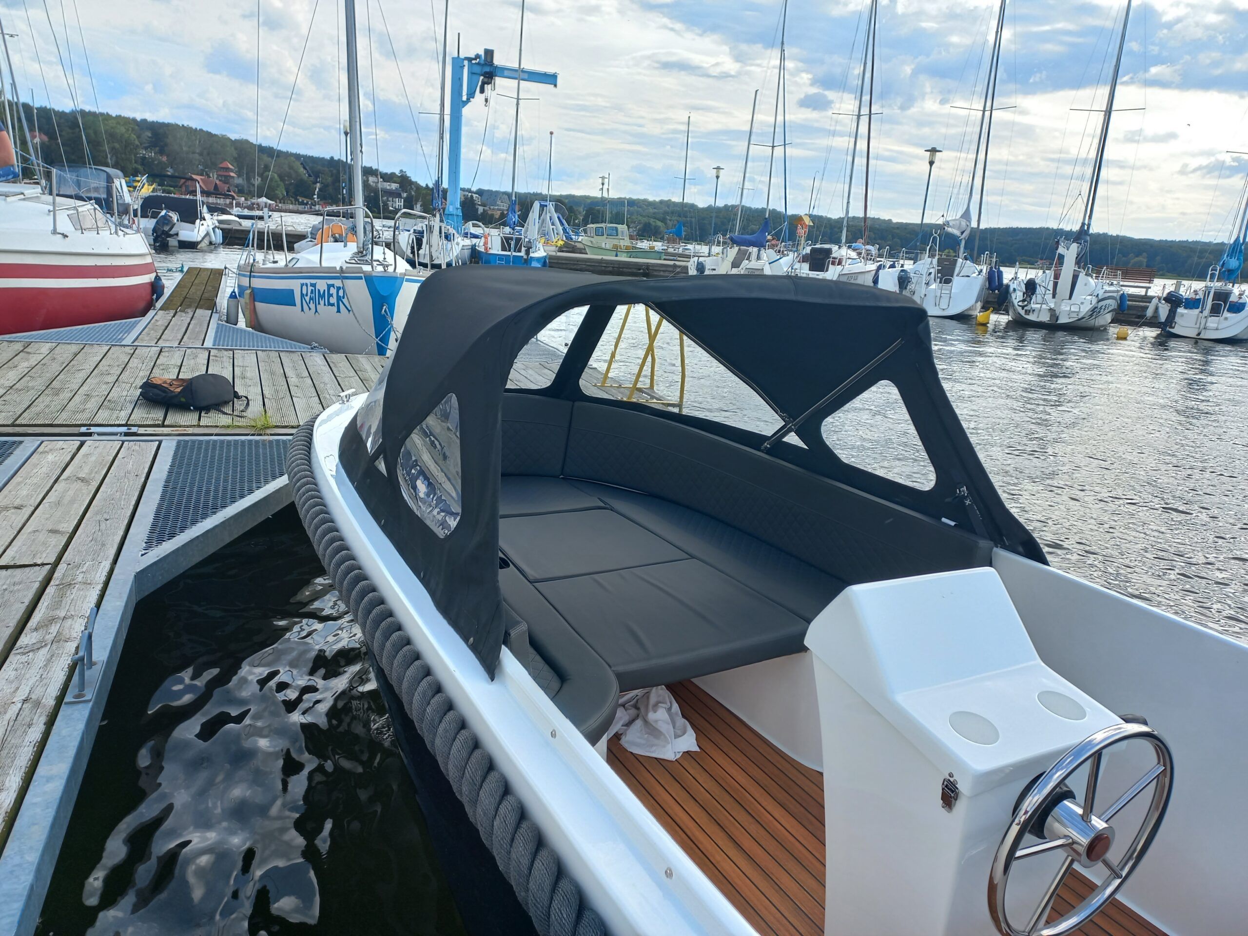 marion 550 tender - slika 9