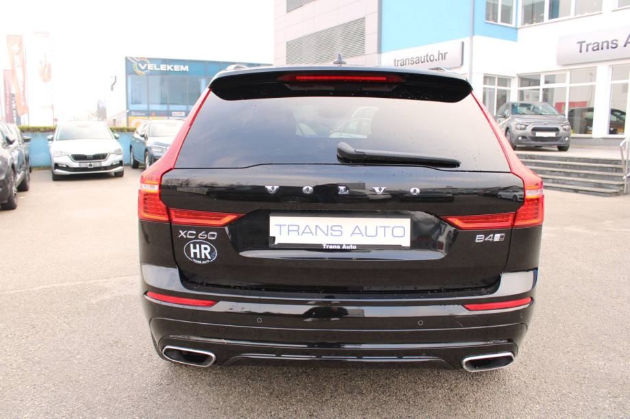 volvo xc60 b4 2.0d awd r-design automatik *led, navigacija, kamera* - slika 5