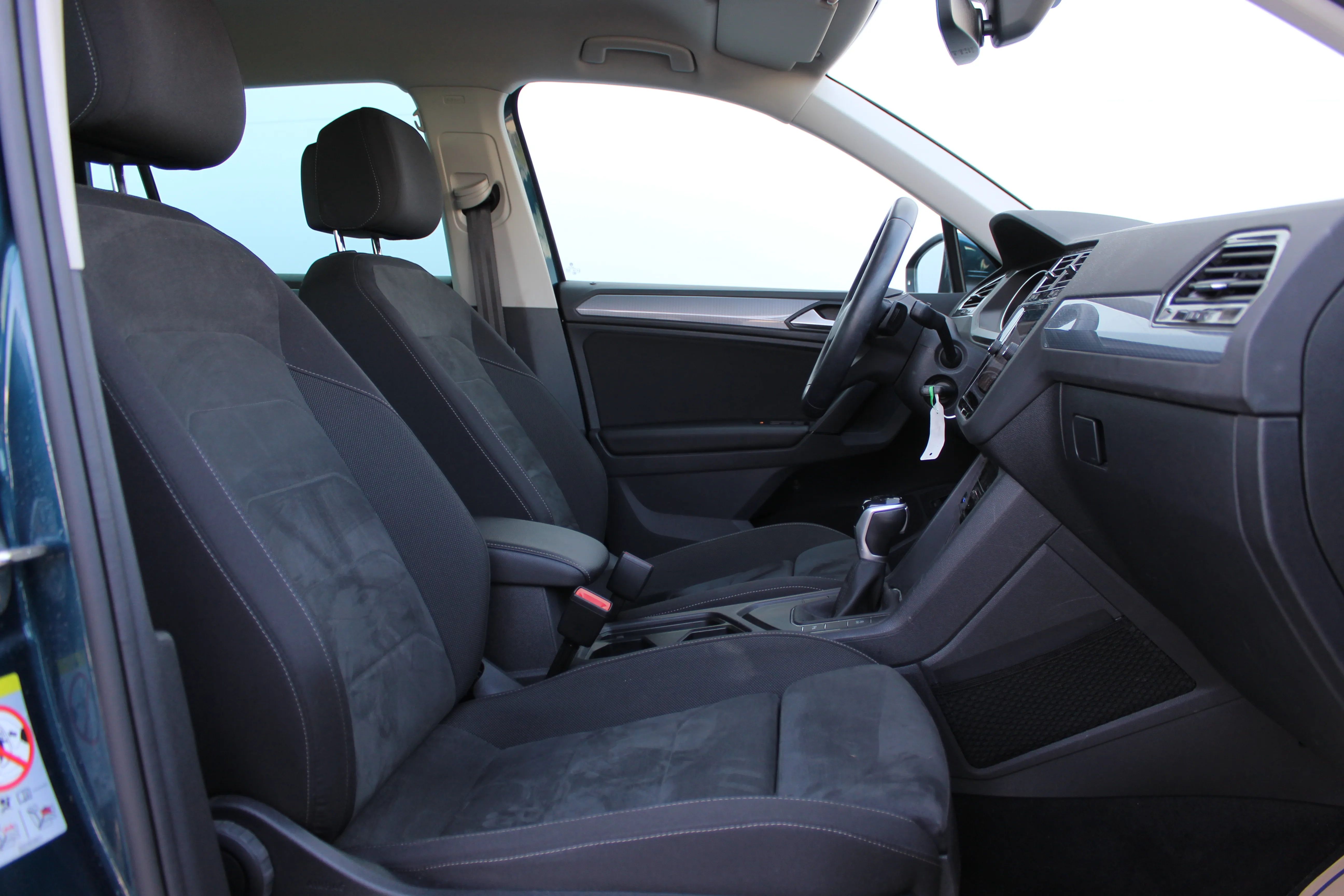 13110 volkswagen tiguan 2.0 tdi dsg life - slika 12