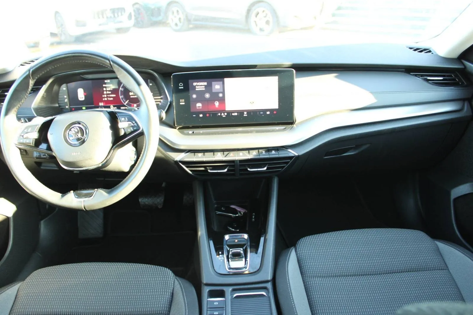 škoda octavia combi 2.0 tdi dsg 150ks *led, navigacija* - slika 12