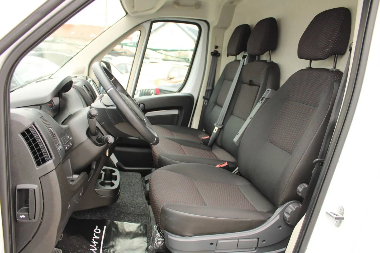peugeot boxer 2.2 hdi l2h2 *navigacija*, 2024 god. - slika 10