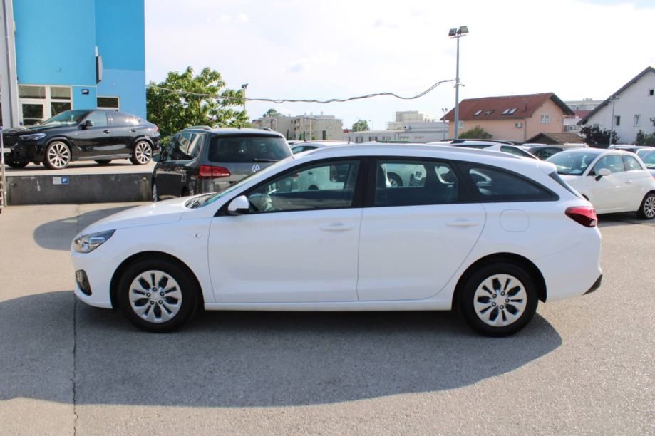 hyundai i30 karavan 1.0 t-gdi 120 - slika 16
