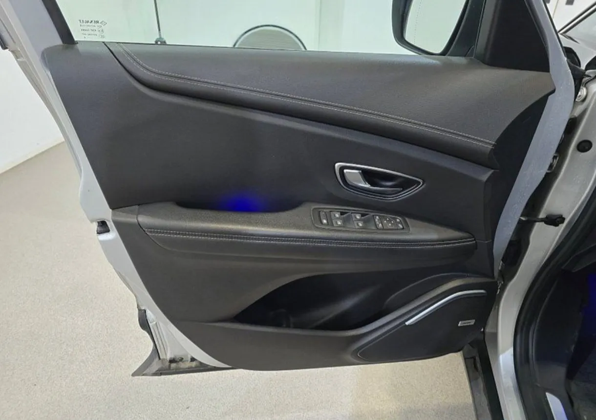 renault grand scenic dci 120, bose, 7 sjedala, panorama, ekstra stanje - slika 30