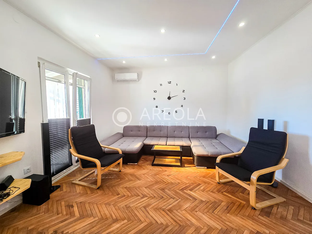 kaštel kambelovac - namješten trosoban stan - dugoročno! - slika 5
