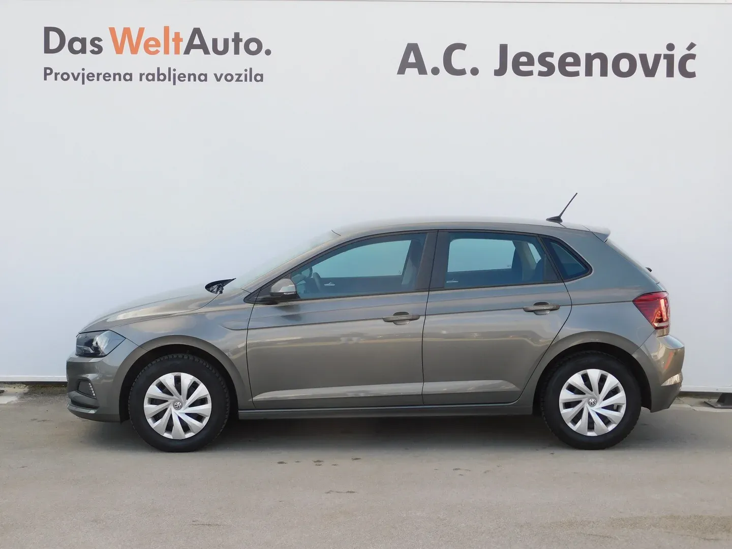 08289 volkswagen polo tdi trendline - slika 6