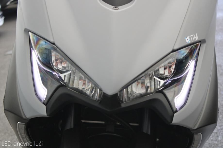 yamaha t-max 560 greymatt full led 560 cm3, 2020 god. - slika 11
