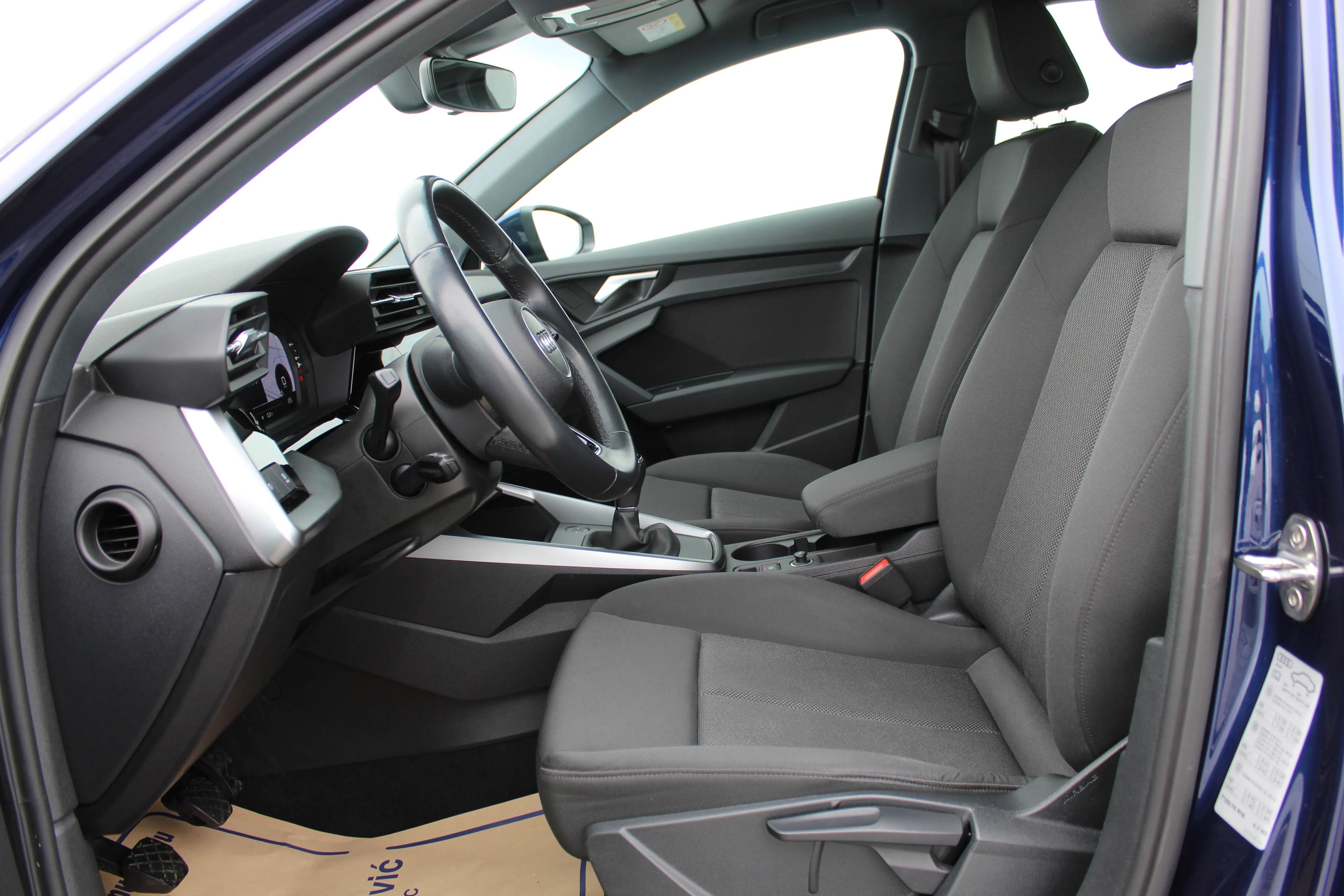 13092 audi a3 limousine 35 tdi - slika 7