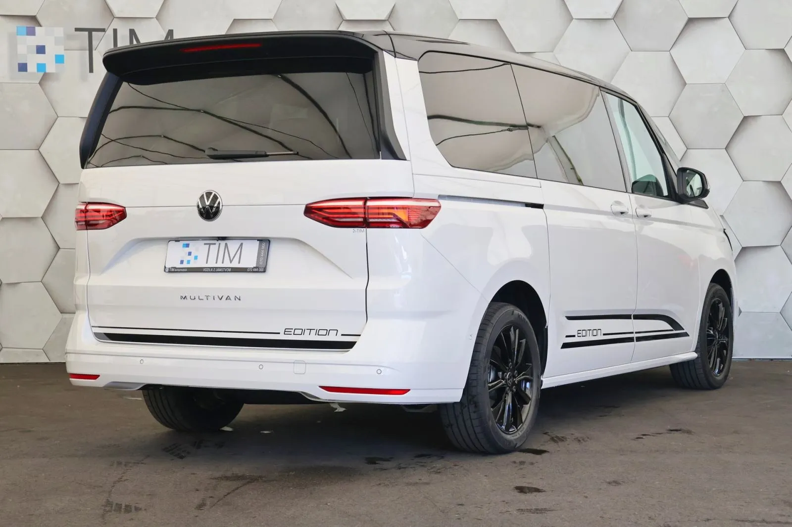 volkswagen multivan t7 l2 2.0tdi dsg edition 150km el.klizna vrata - slika 3