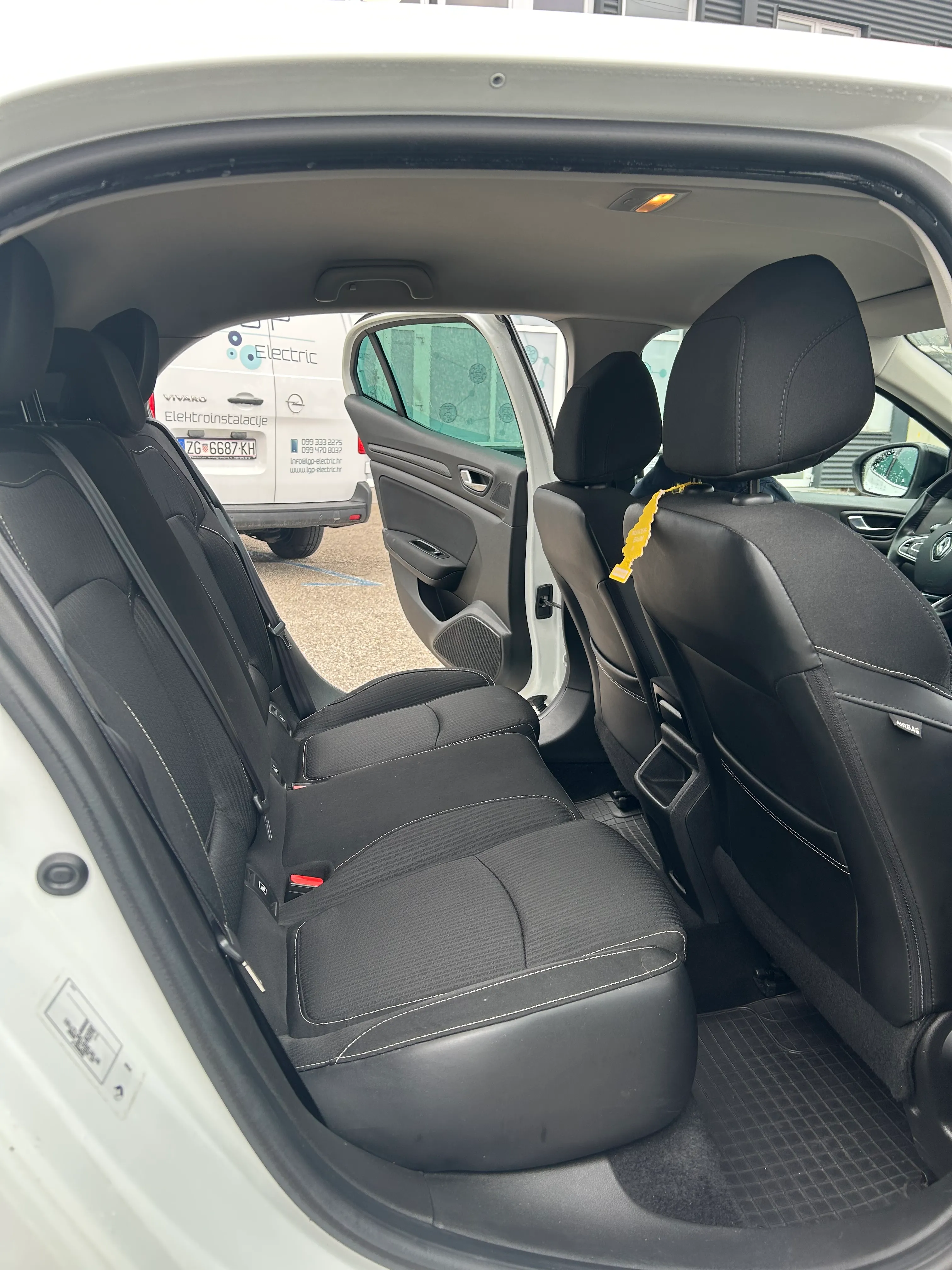 renault megane 1.5 dci - slika 18