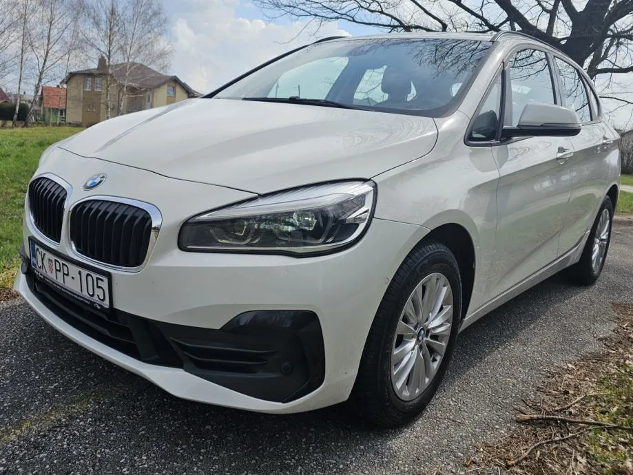 bmw serija 2 active tourer 218d - slika 2