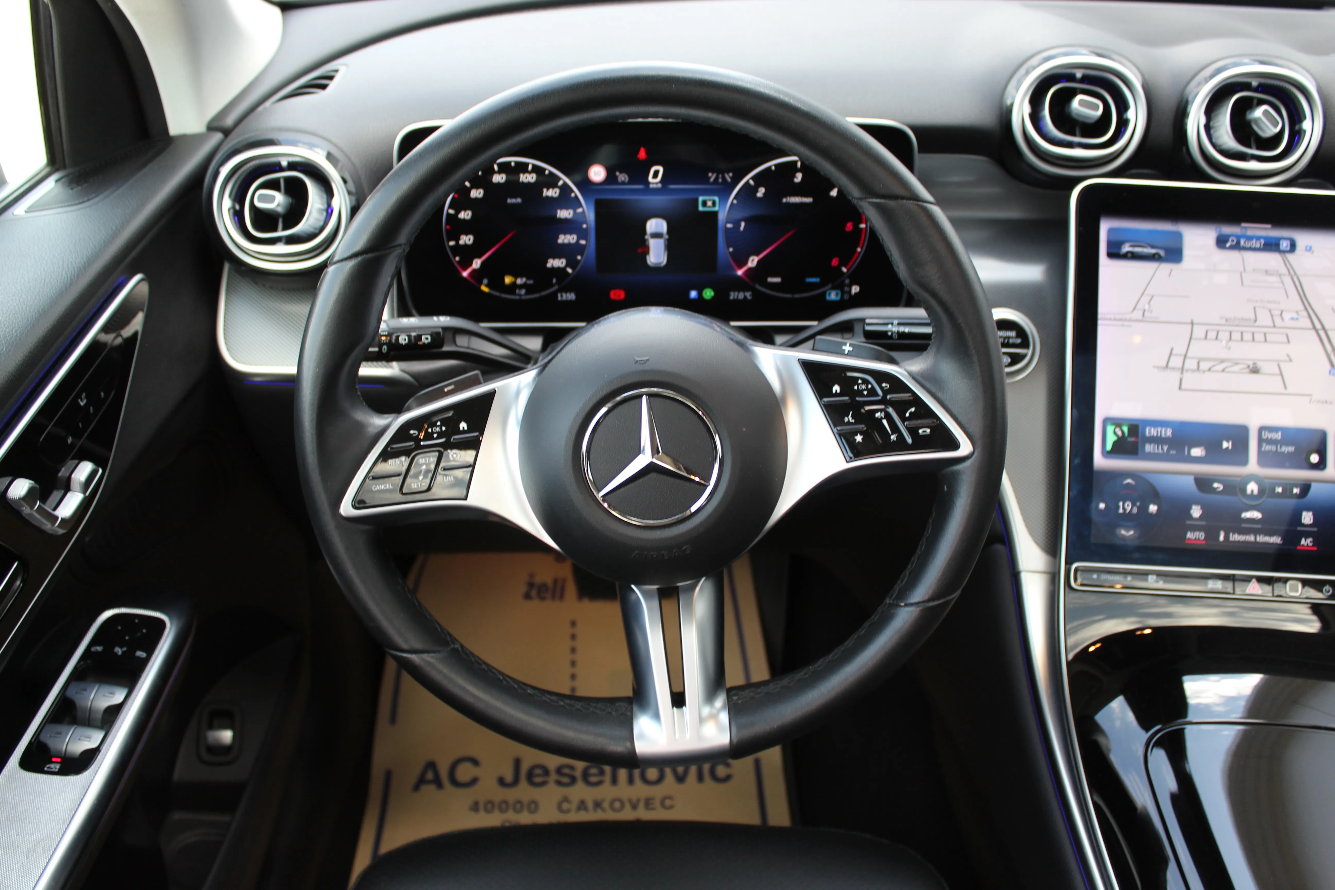 13194 mercedes-benz glc 220d 4matic avantgarde aut. - slika 9