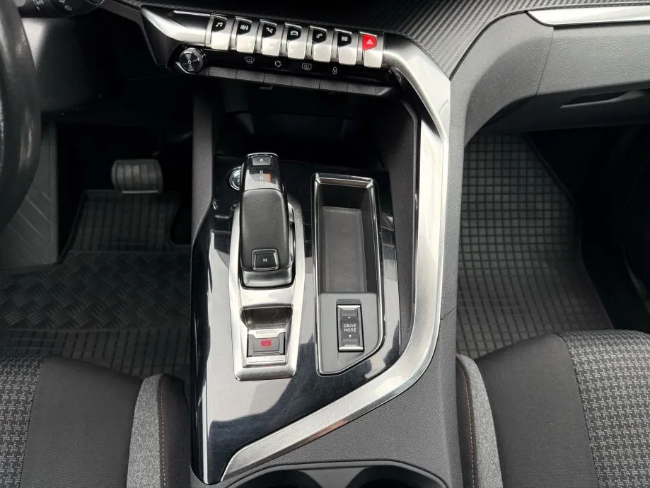 peugeot 3008 1,5hdi automatik °virtual°navi°kamera°leasing bez učešća° - slika 14