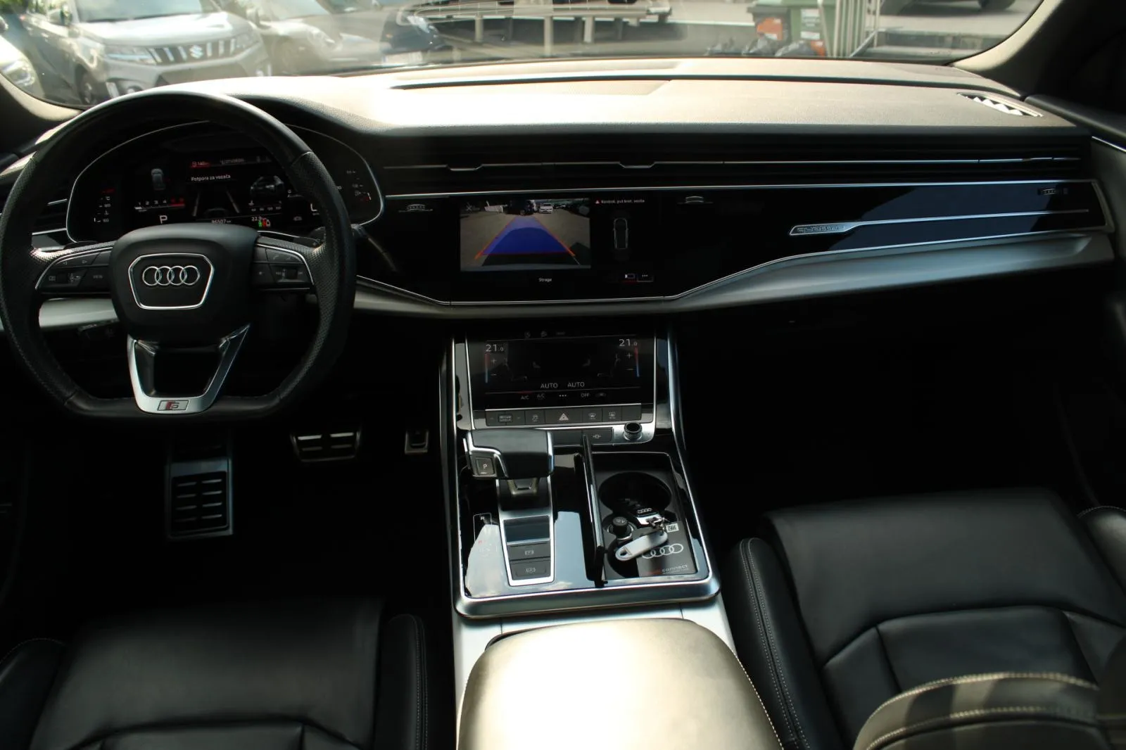 audi q8 50 tdi quattro s-line automatik *panorama, virtual, kamera* - slika 13