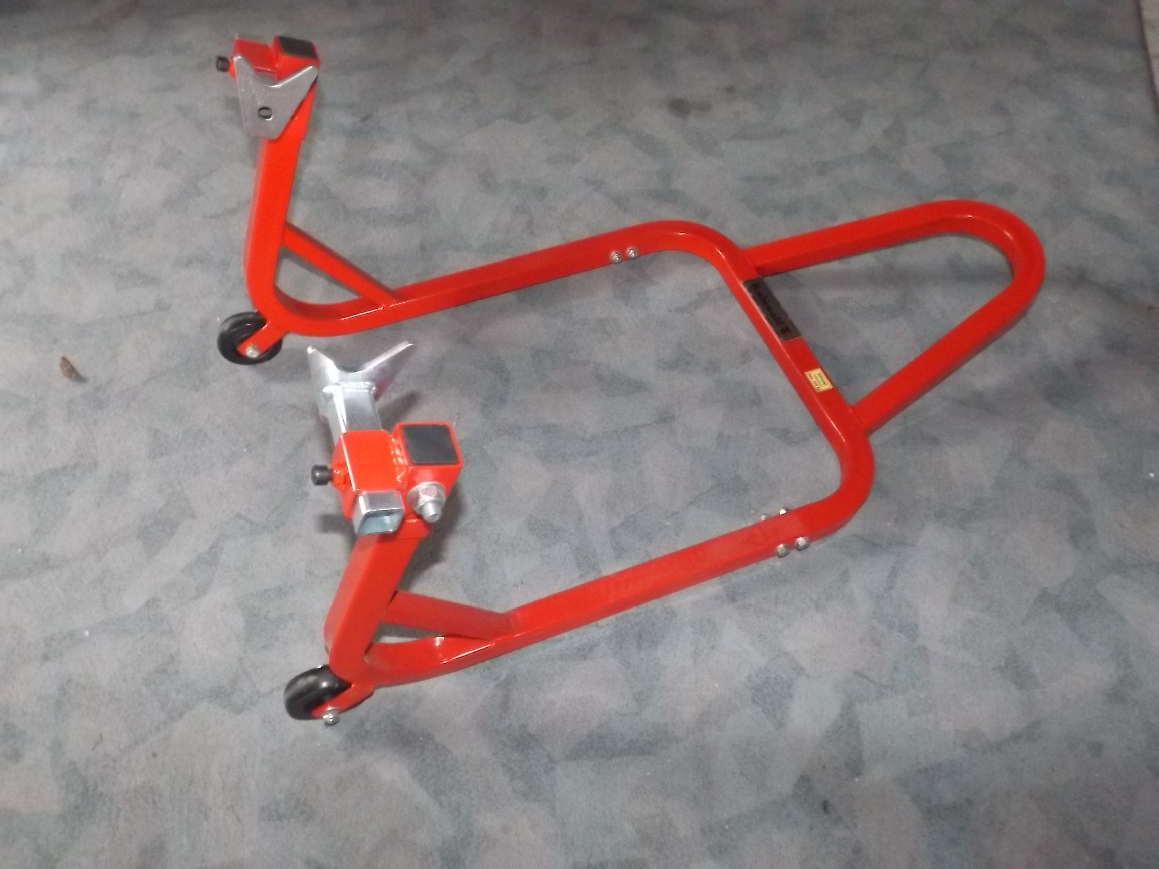 štender stalak za motore - slika 10