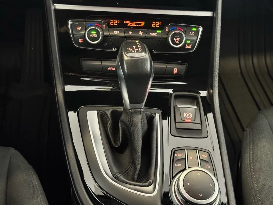 bmw serija 2 active tourer 225xe - slika 12