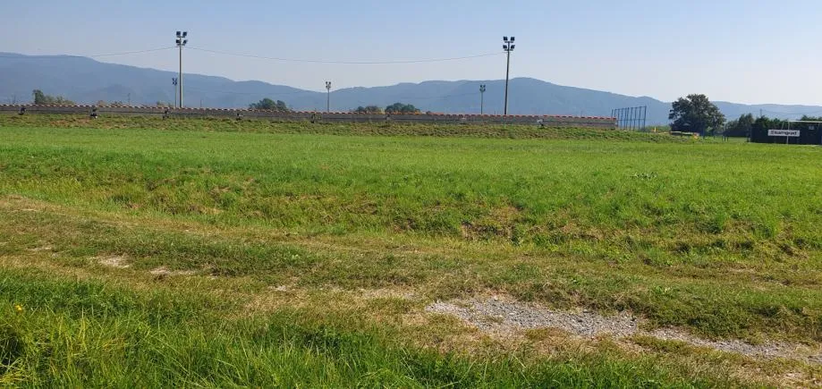 poljoprivredno zemlj., pojatno, sportska ul. 4200 m2, za razne namjene - slika 7