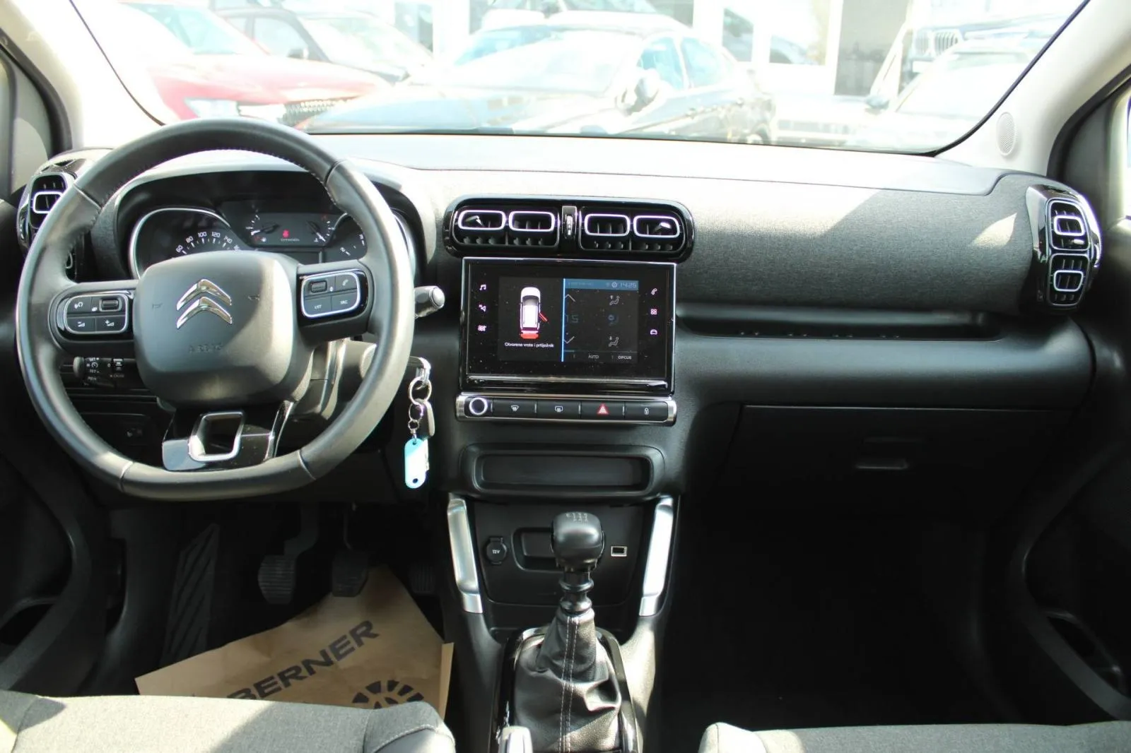 citroen c3 aircross 1.2 puretech *navigacija* - slika 13