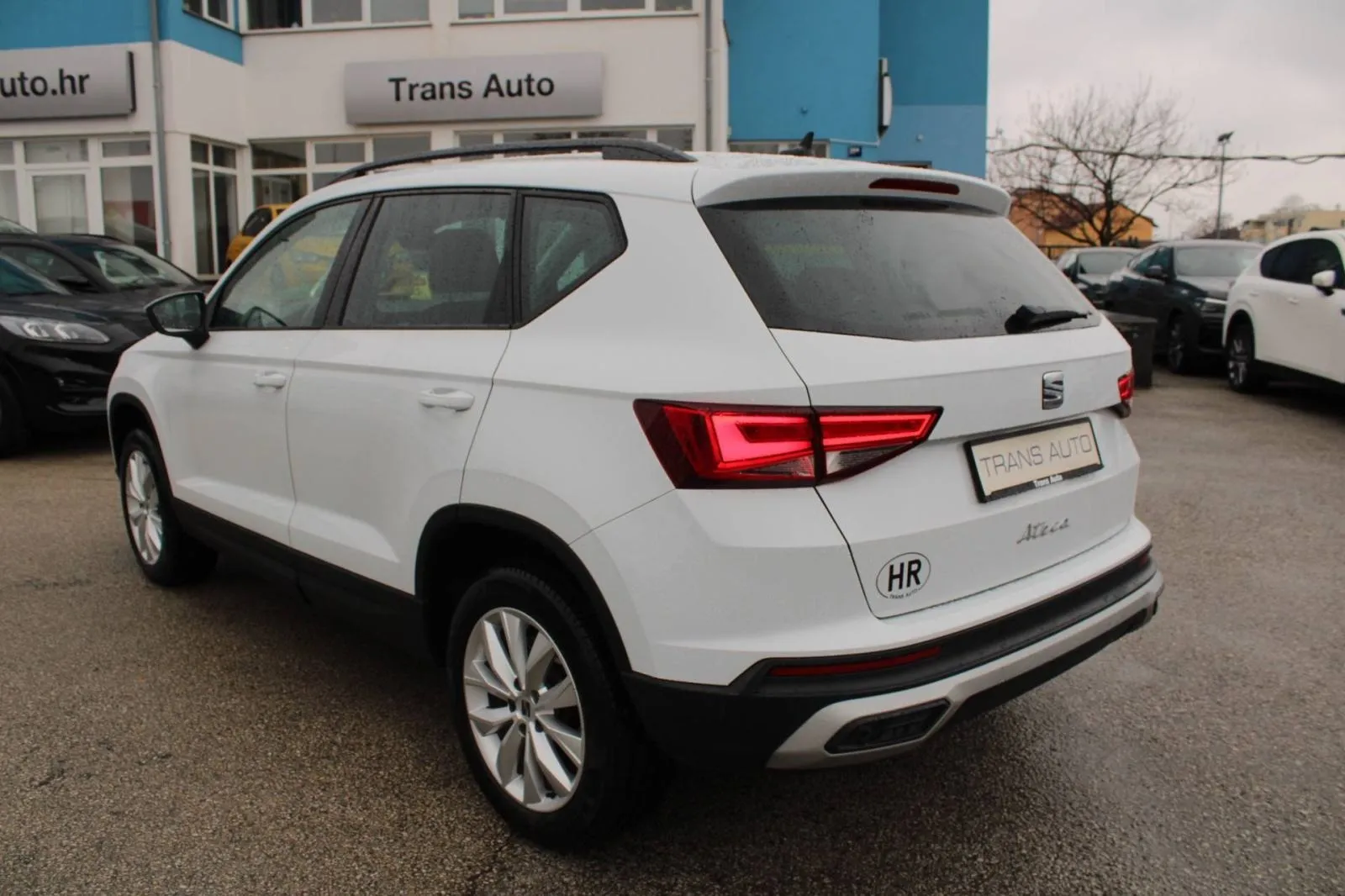 seat ateca 2.0 tdi dsg *led,navigacija* - slika 7