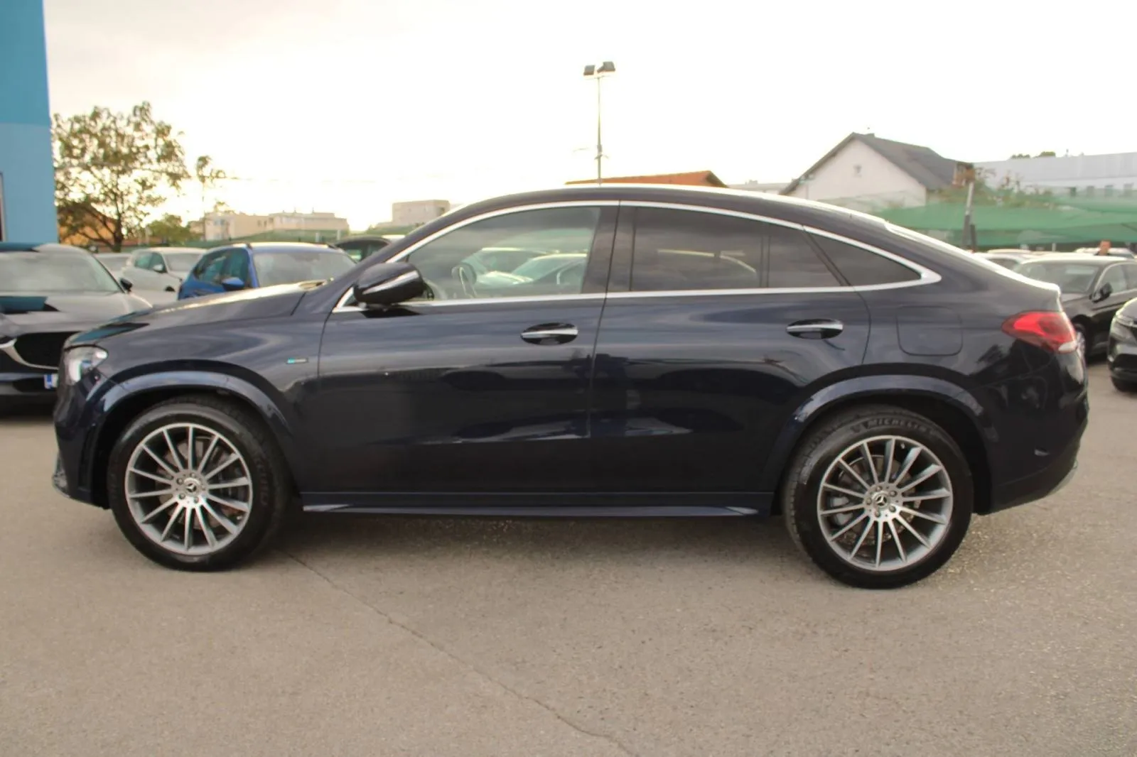 mercedes-benz gle coupe 350de 4matic amg *panorama, head-up, led, navi - slika 8