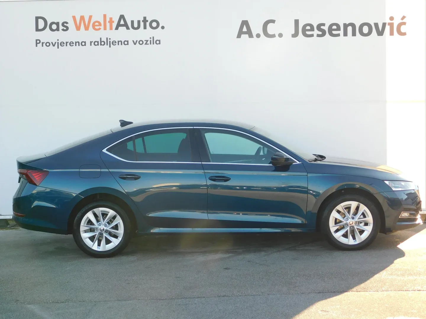 10879 škoda octavia style 2.0 tdi - slika 4