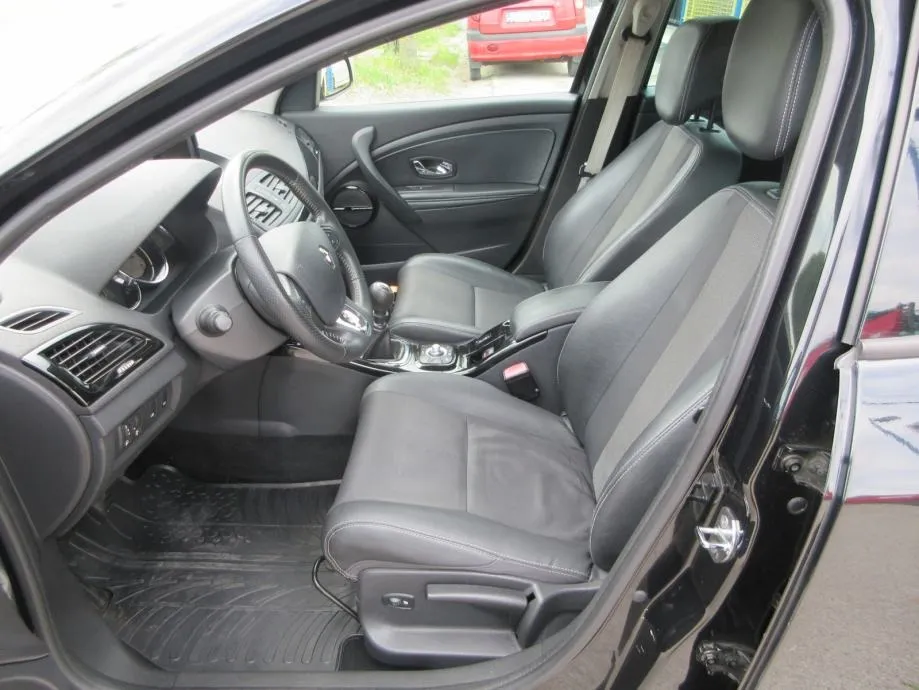 renault megane classic 1,6 dci 131 ks;bose;xenon;koža;kamera;pdc;temp - slika 12