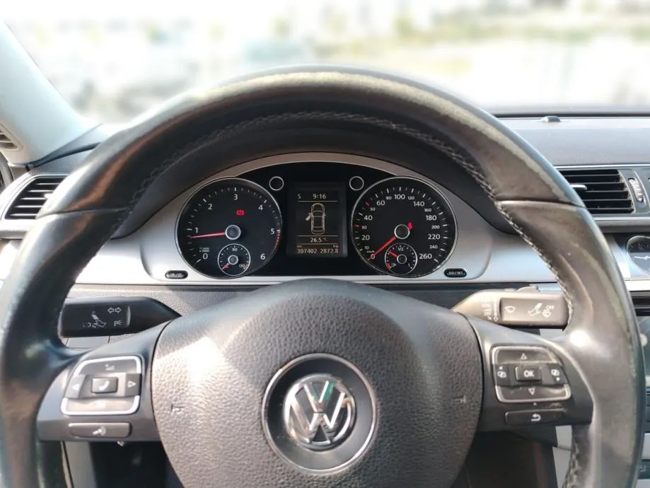 vw passat 1,6 tdi bmt - slika 8