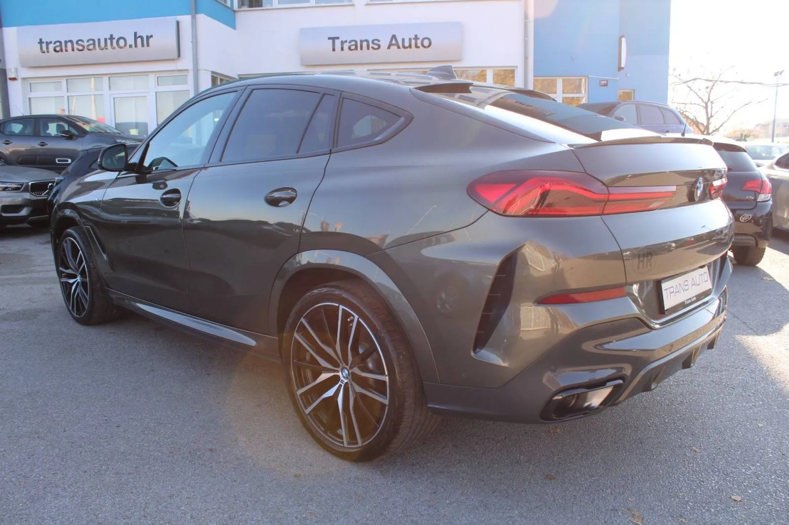 bmw x6 40d xdrive automatik m-paket *panorama, harman kardon, laser* - slika 7
