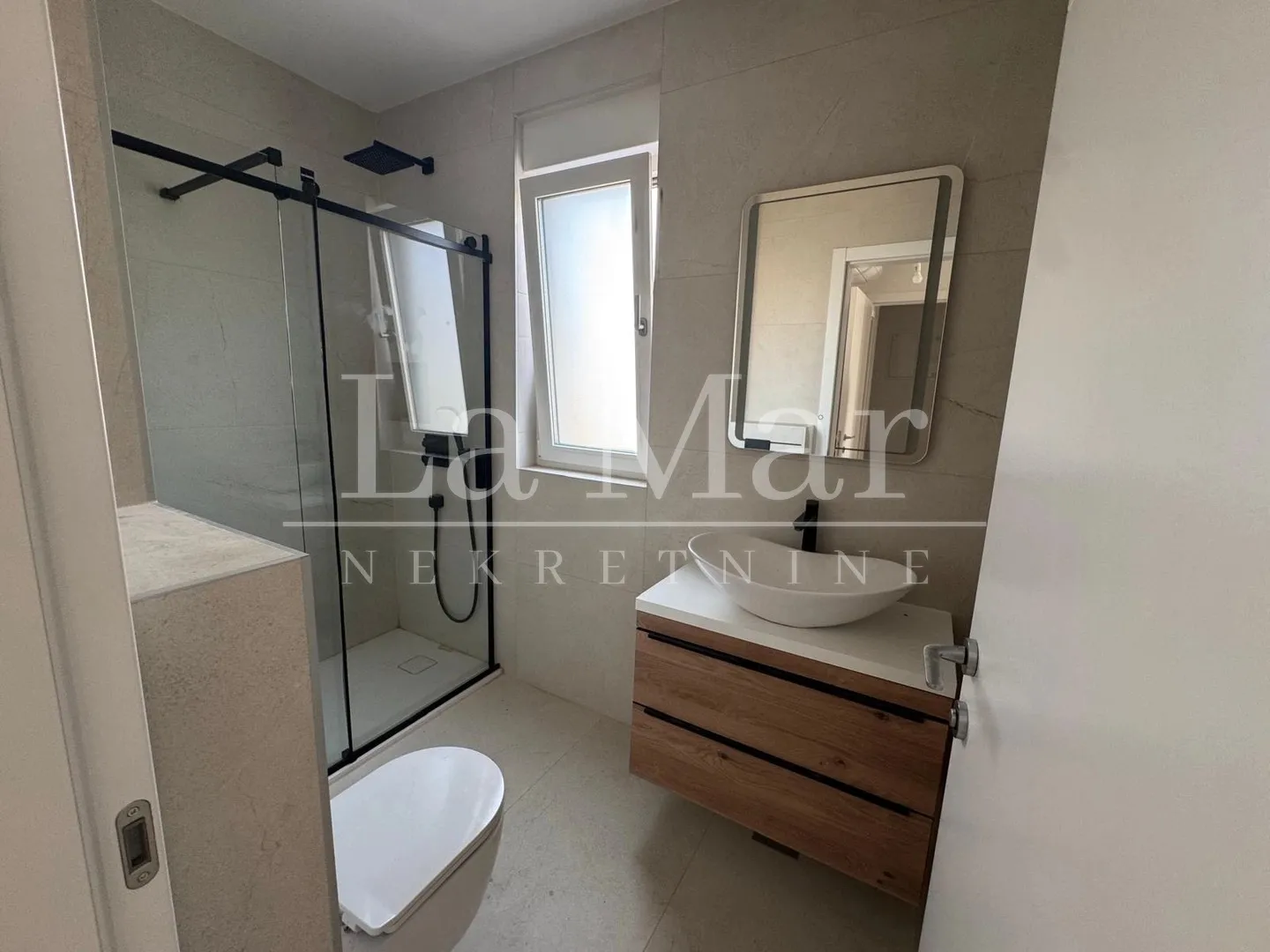 novalja- babe- ii kat- ap 3- 84,32 m2- 295.000 € - slika 2