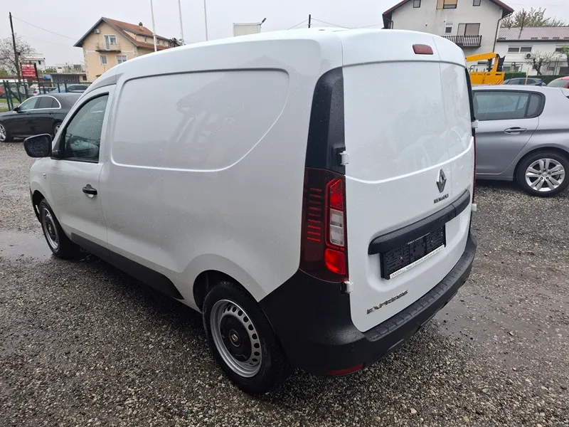 renault express 1.5 dci*klima*tempomat*park.senzori* - slika 9