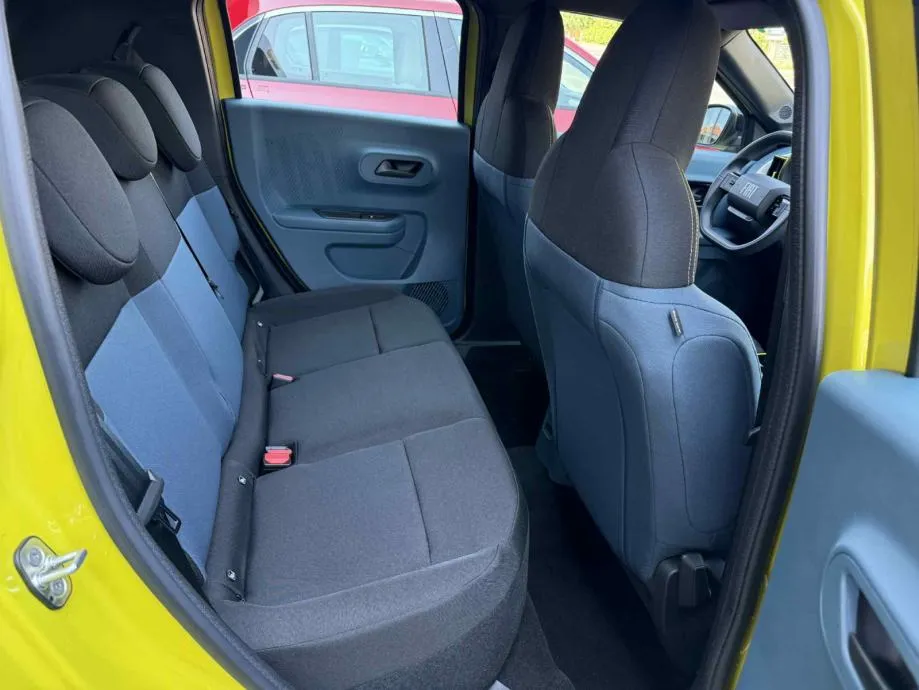 fiat grande panda 1,2 110 e-hybrid at – icon - dostupno odmah!!! - slika 17