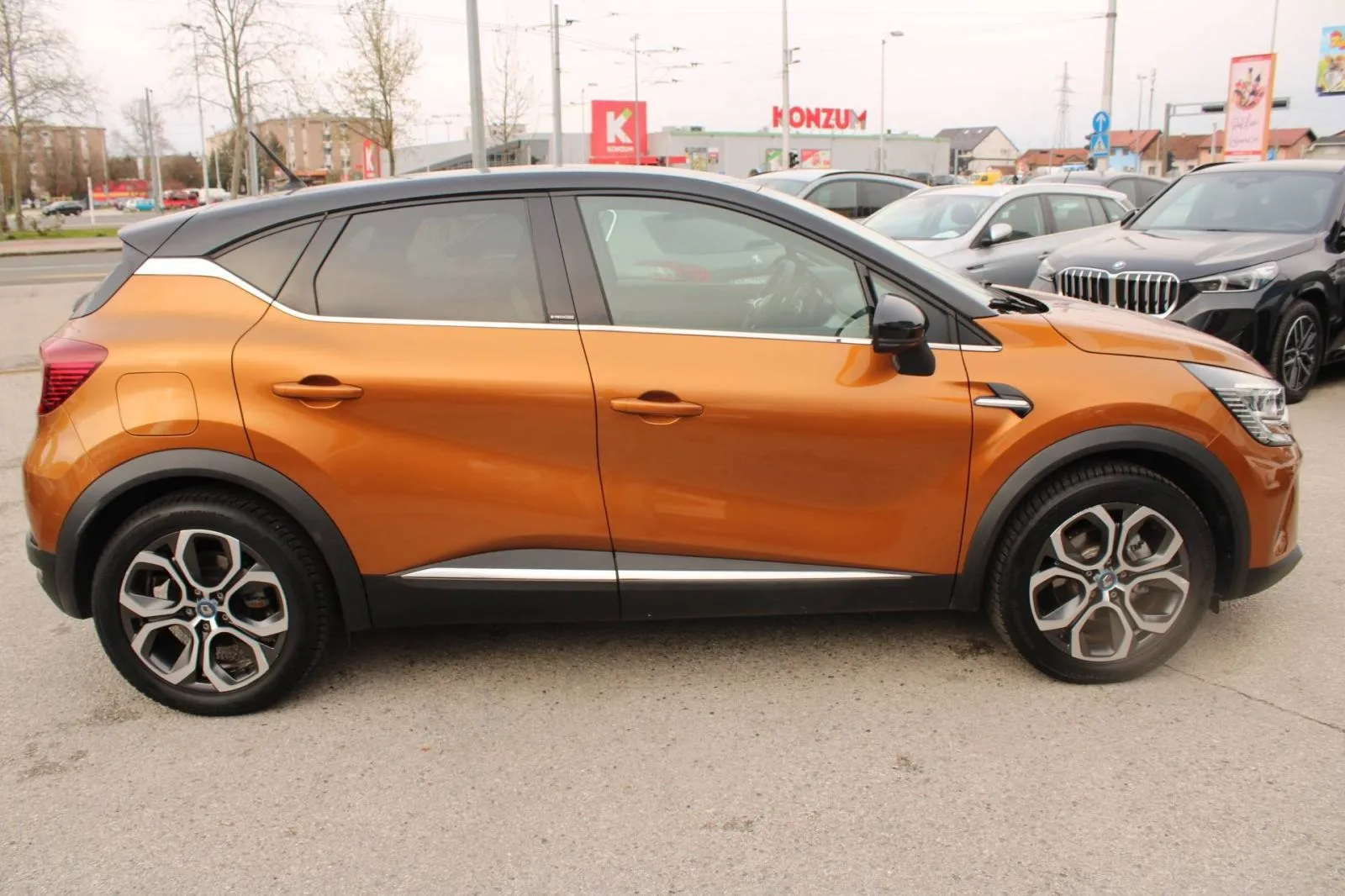 renault captur 1.6 e-tech intens automatik *led, navigacija* - slika 4