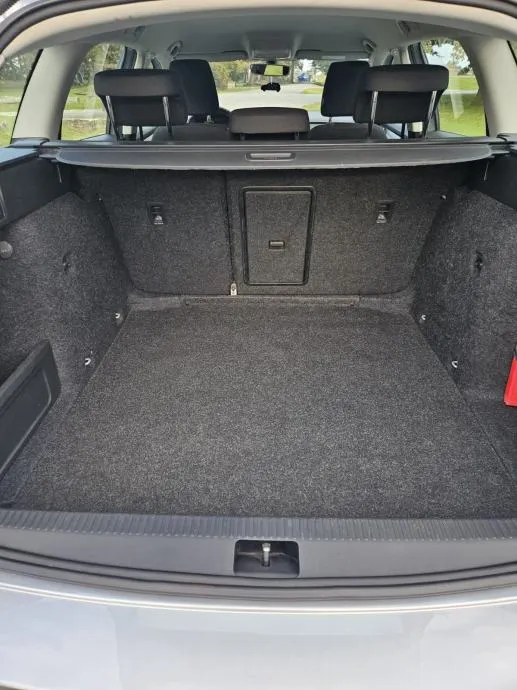 škoda octavia combi 1,6 tdi dsg - slika 13