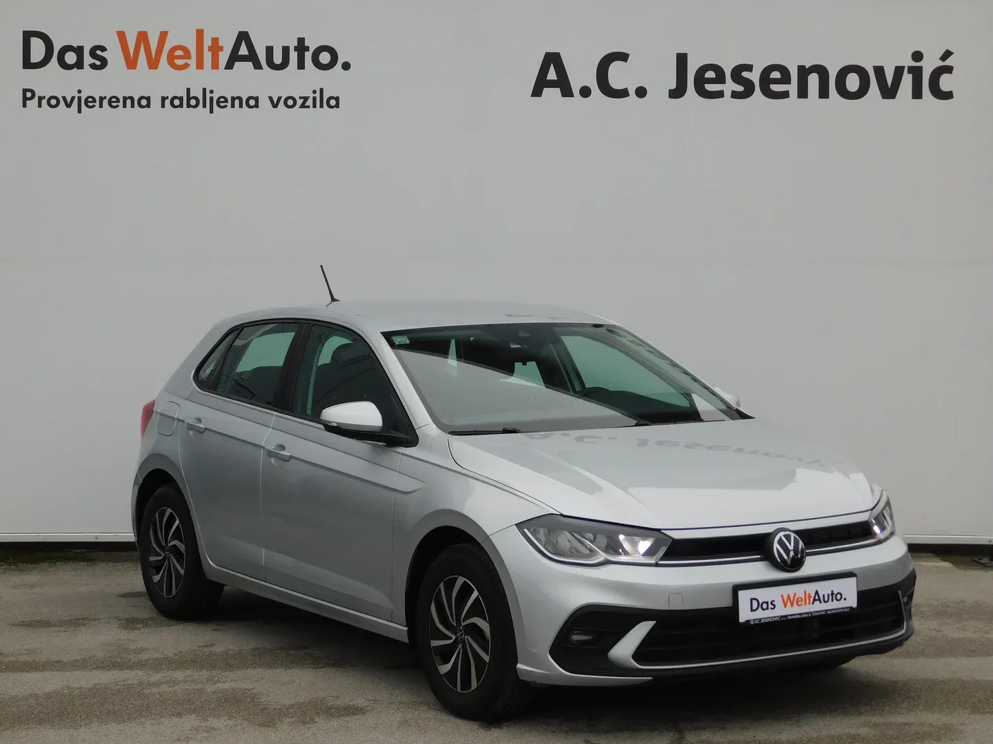 10166 volkswagen polo 1.0 tsi life - slika 3