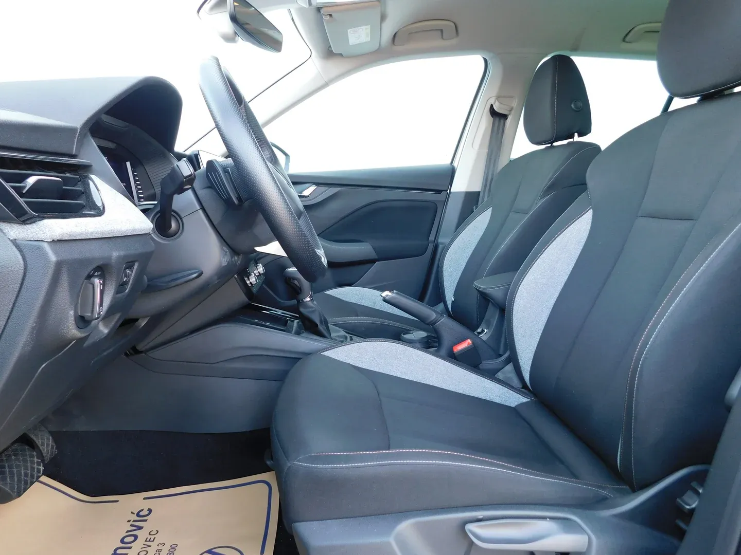 11802 škoda kamiq fl selection 1.0 tsi dsg - slika 8