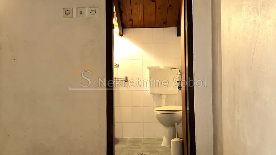 mali lošinj - poslovni prostor, 36 m2 prodaja - slika 15