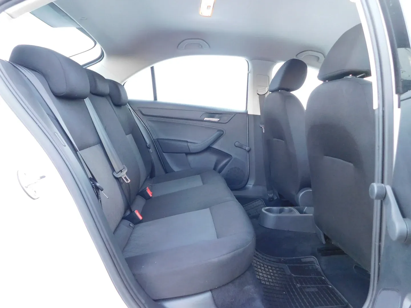 05928 seat toledo 1.4 tdi cr reference eco s&s - slika 12