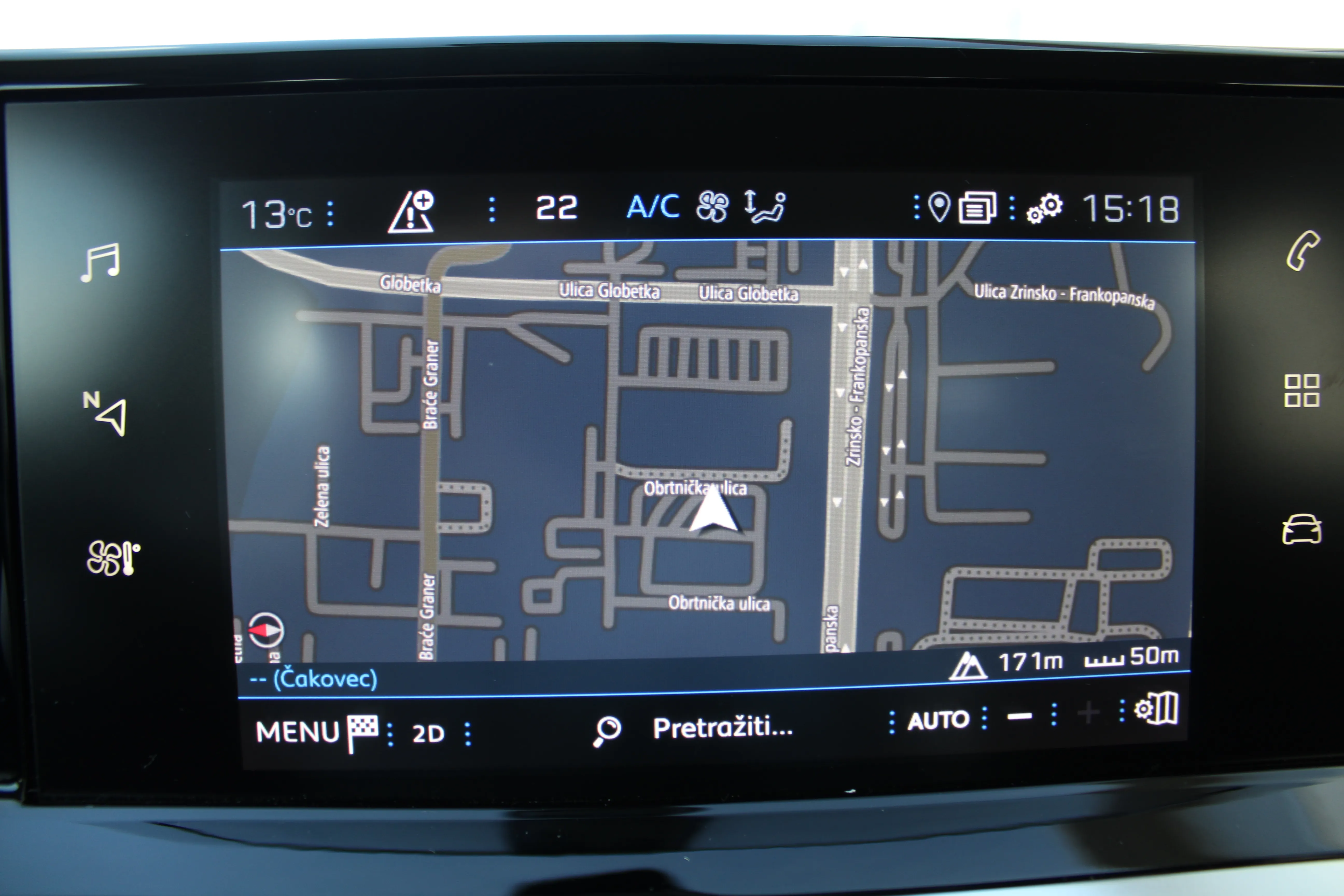 13085 peugeot 2008 1,2 puretech 100 s&s active - slika 12
