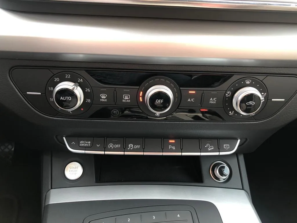 audi q5 2,0 tdi s-tronic, quattro, navi, 4x garancija ! - slika 23