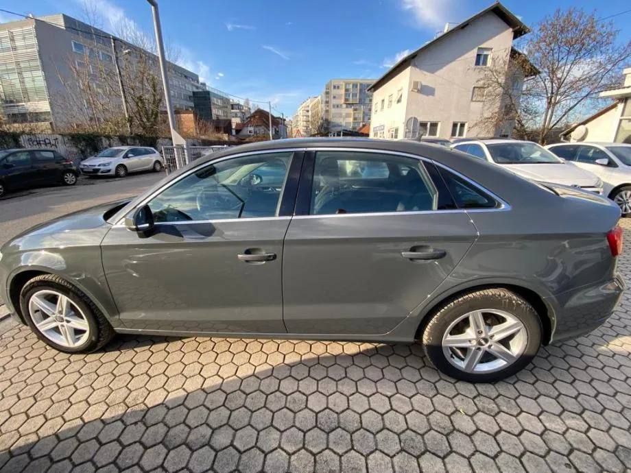 audi a3 1,6 tdi s-tronic, navi, kamera, 1. vlasnik, 4x garancija! - slika 4