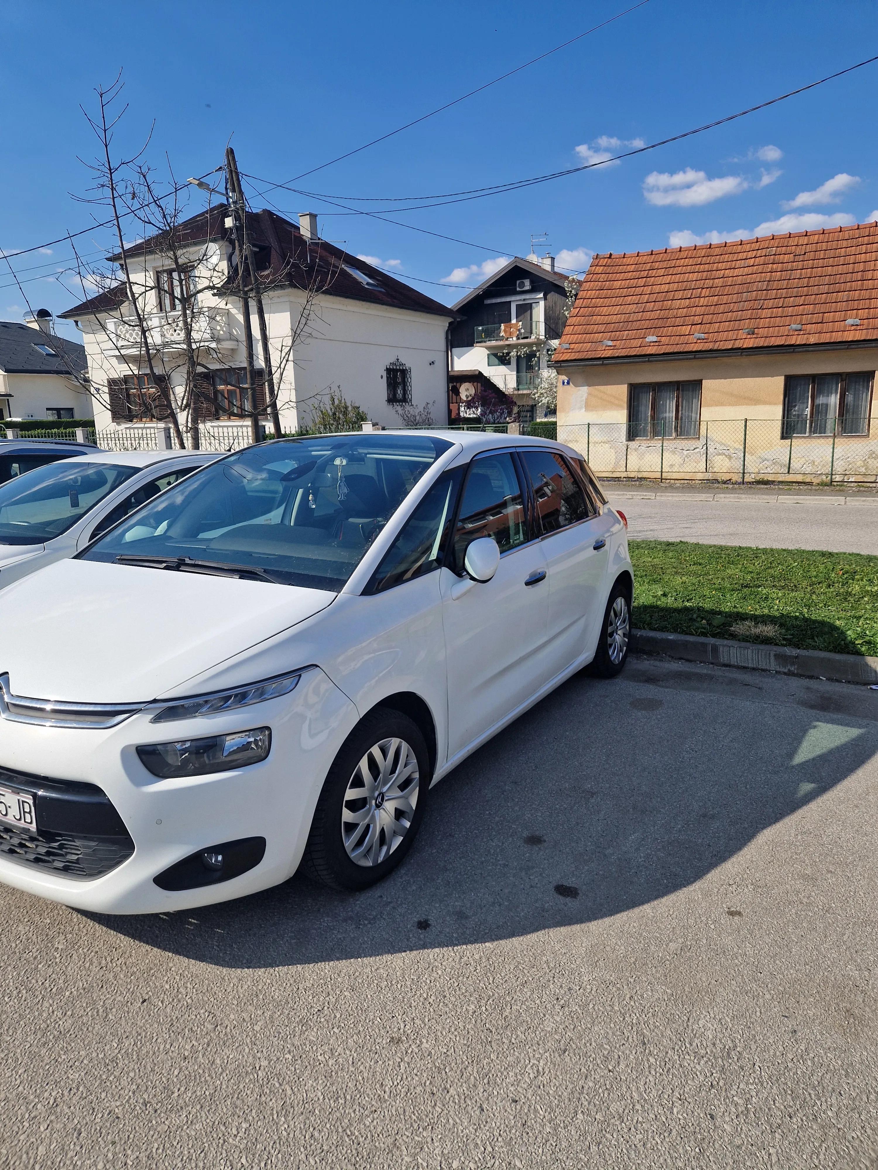 citroen c4 picasso 1.6 hdi - slika 2