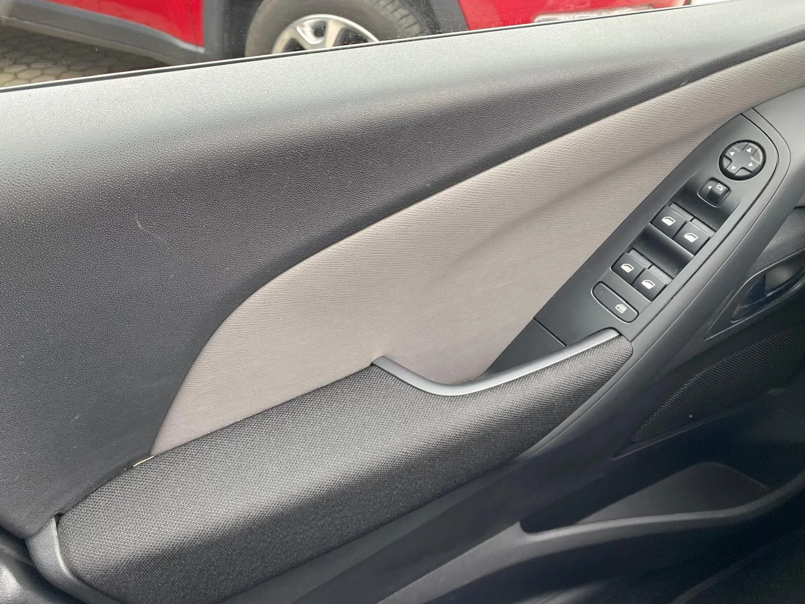 citroën c4 picasso 1.5 bluehdi, tempomat, klima, 4x garancija!!! - slika 10