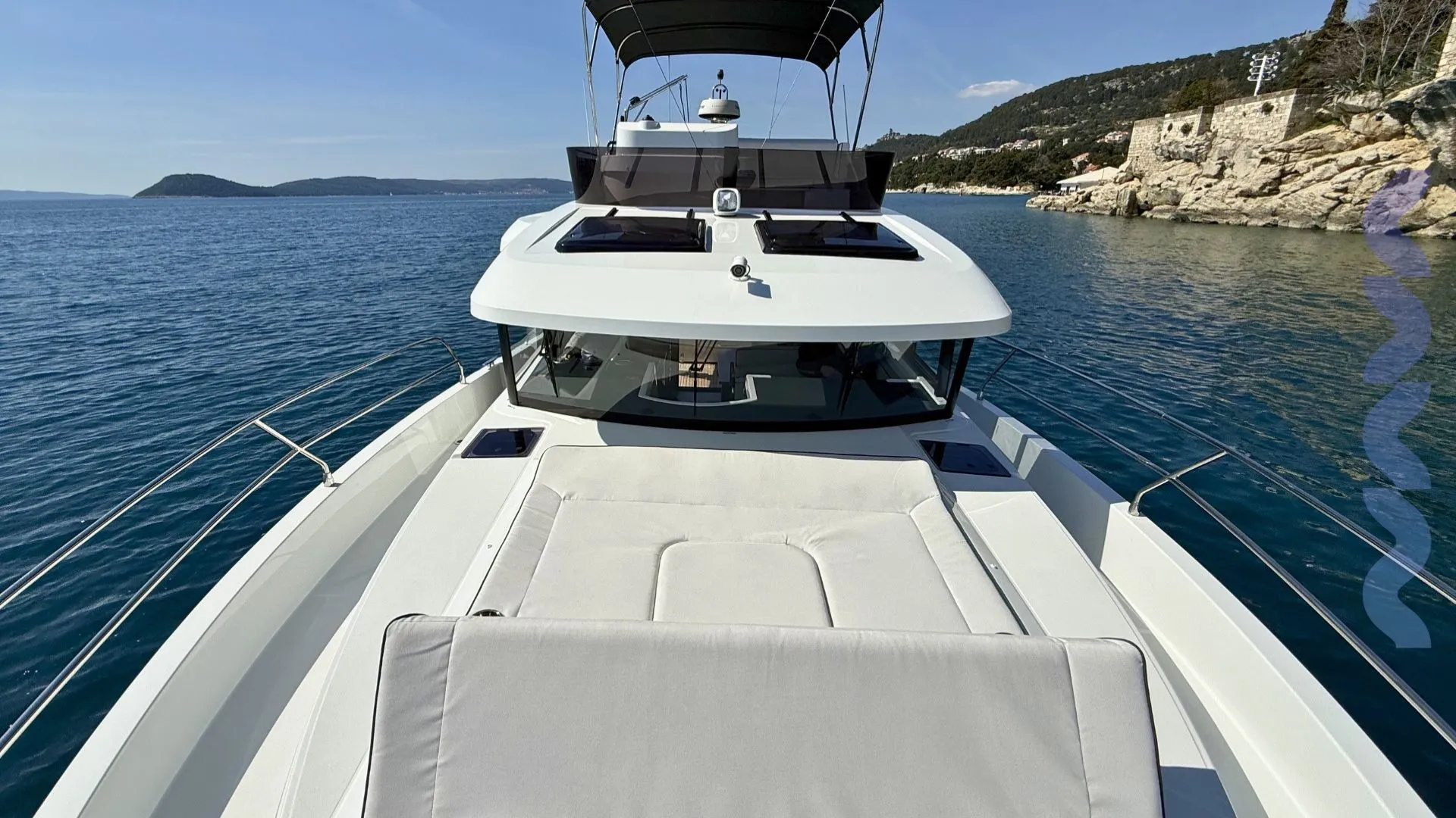 swift trawler 37 - premijera 2026 - slika 12